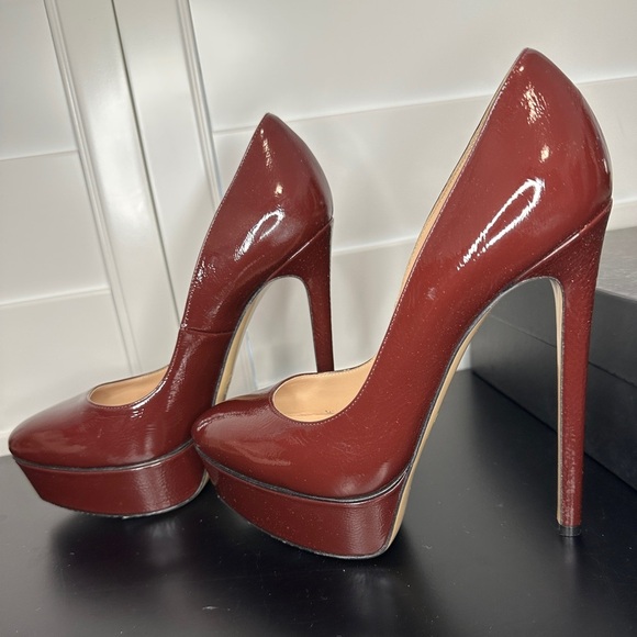 Casadei | Patent-Leather Platform Pump | Color is Wine - Picture 3 of 7